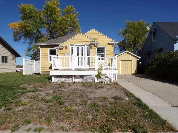 109 1st St S, Shelby, MT 59474