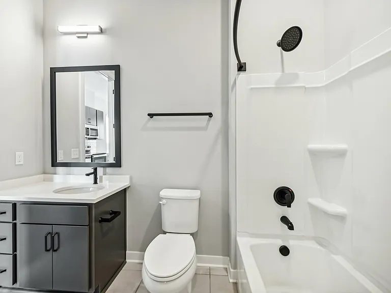 Midpoint East - Bathroom and shower