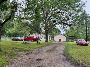 312 S Jernigan St, Bells, TX 75414