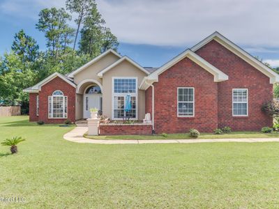 2113 Highland Dr, Gautier, MS, 39553