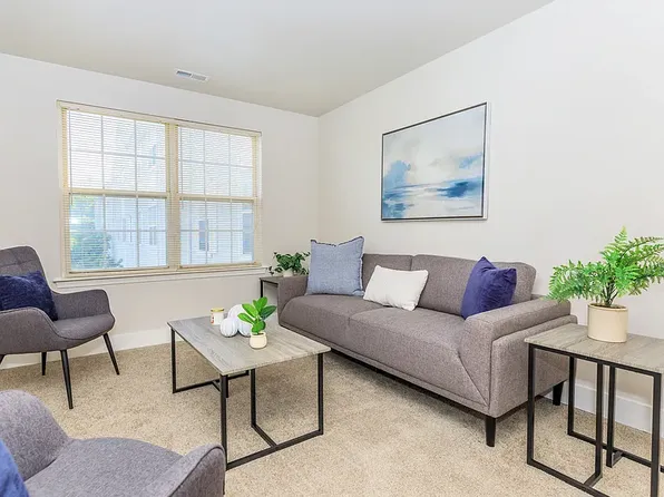 2110 Reamer Dr, Barrington, NJ