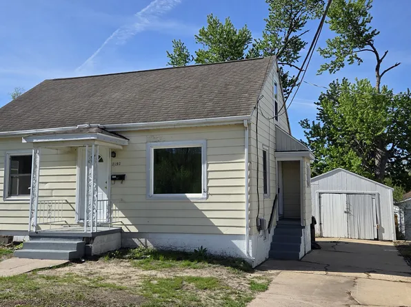 2150 C St SW, Cedar Rapids, IA 52404