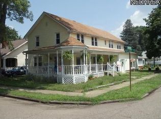 327 W 11th St, Dover, OH 44622