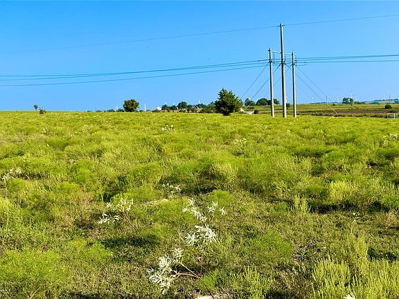 3rd image of 16470 W Us Highway 82