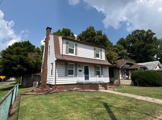 735 N Grand Ave W, Springfield, IL 62702