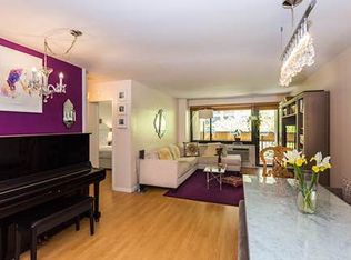 77 Fulton St APT 7J, New York, NY 10038