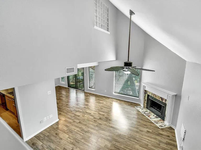 2918 Ranch Road 620 N #C118 — Photo 13