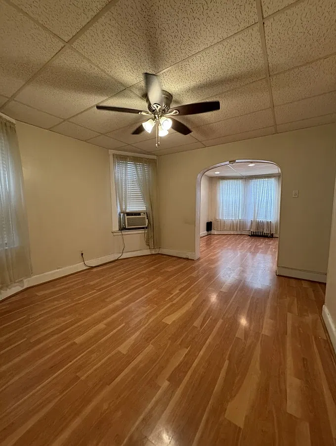 140 Bidwell Ave — Photo 4