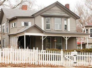 908 3rd Ave, Leavenworth, KS 66048