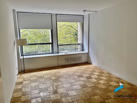 Rented by AZ REALTY NYC LLC | media 3