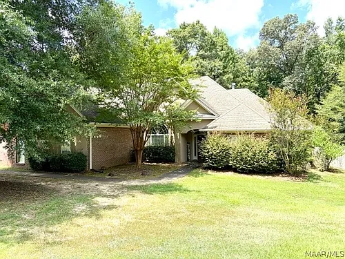 10 Birchwood Ln Photo 1 10 Birchwood Ln Photo 1