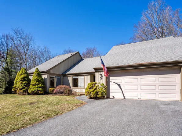 25 Heritage Crest #A, Southbury, CT 06488