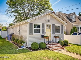 139 Seabreeze Ave, Middletown, NJ 07748