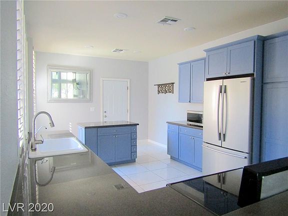 5th image of 8521 Heather Downs Dr