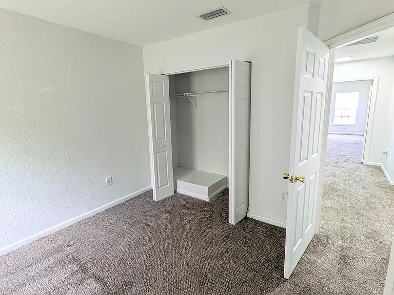4344 Emerald Vis — Photo 5