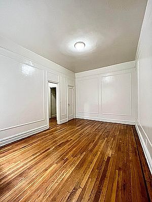 3rd image of 288 Crown St #1N