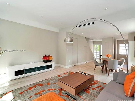 5th image of 307 Majorca Ave Unit 311