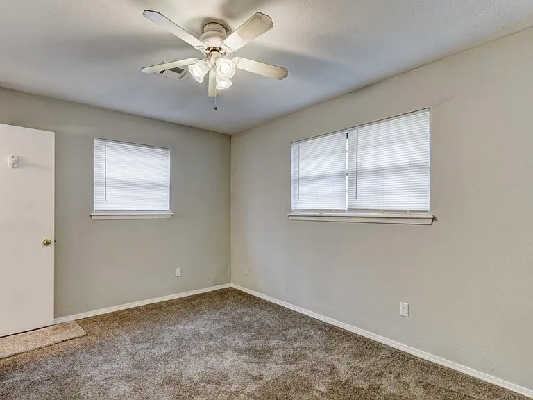 347 W Cedar Dr — Photo 11