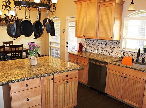 5th image of 808 Trinidad Pl