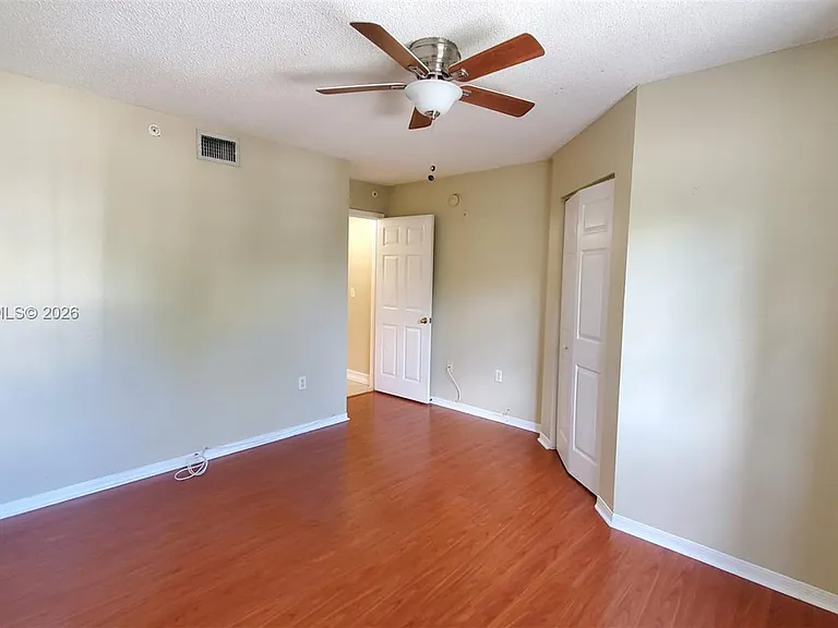 577 SW 111th Ln #203 — Photo 16