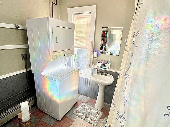 4th image of 44 Delle Ave #2