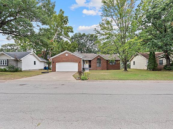 3rd image of 3510 Ridge Drive