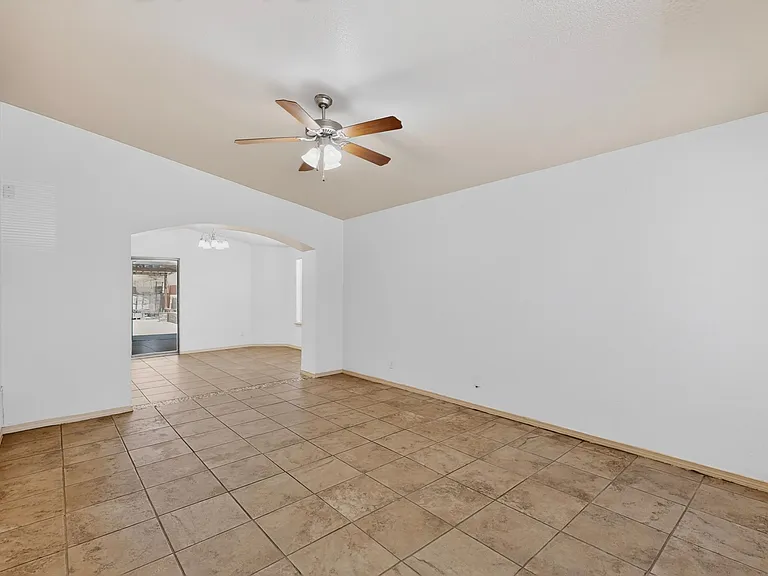 2304 Honey Dew St — Photo 8