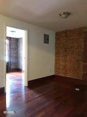 Rented by Citi Habitats | media 26