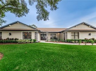891 Royal Birkdale Dr, Tarpon Springs, FL 34688