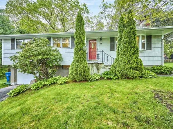 15 Princeton Rd, Burlington, MA 01803
