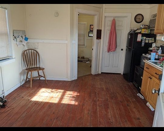 5th image of 5821 Jesse Ln