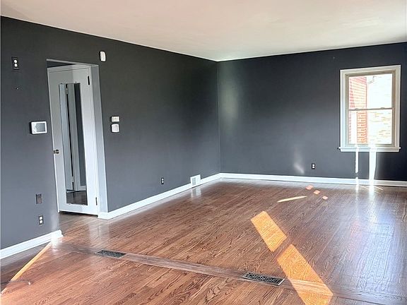 3rd image of 4105 21st St NW