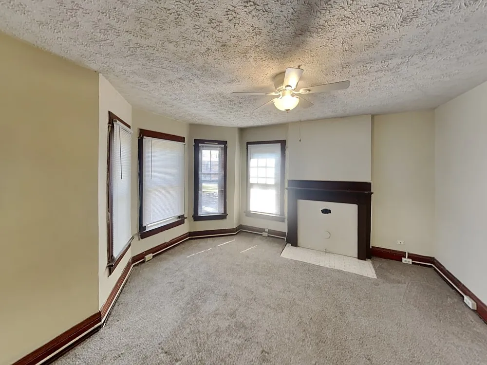 Building Photo - 291 14th Ave #291