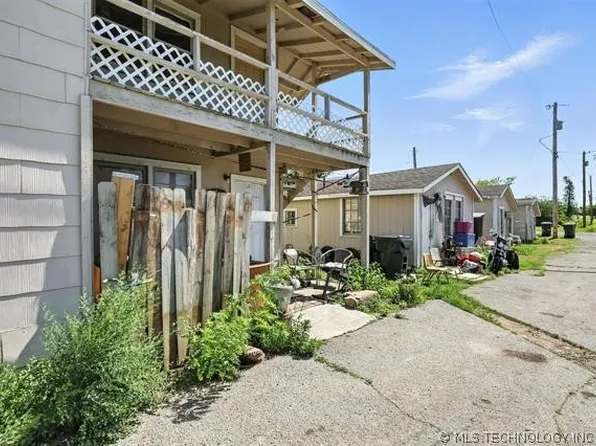 211 W Jordan St, Claremore, OK 74017