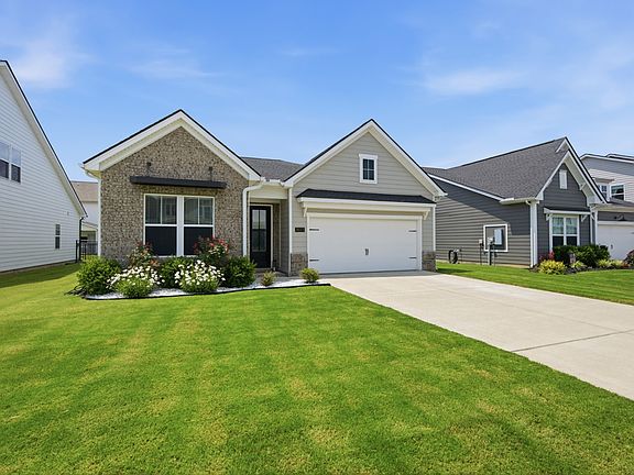 3rd image of 3613 Shady Forest Dr