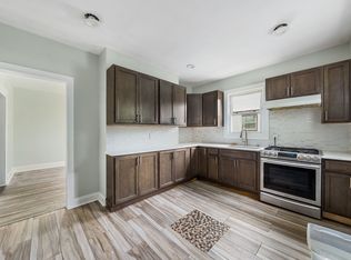 139 E 2nd Ave, Roselle, NJ 07203