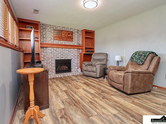 5th image of 14411 Castlewood St