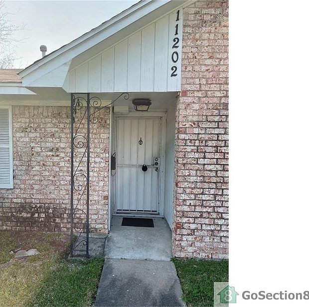 1st image of 11202 Glenhollow Dr