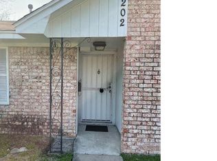 11202 Glenhollow Dr, Houston, TX 77048