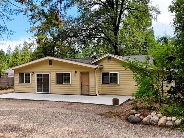 13524 Peardale Rd, Grass Valley, CA 95945
