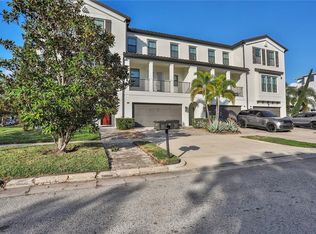 2625 W Platt St, Tampa, FL 33609