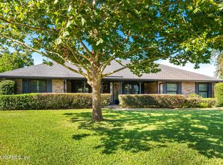 942 Ridgeway Ct, Orange Park, FL 32065