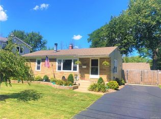 131 Warner Ave, North Tonawanda, NY 14120