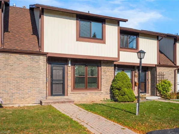 6650 Falconer Dr #18, Mississauga, ON L5N 1B5