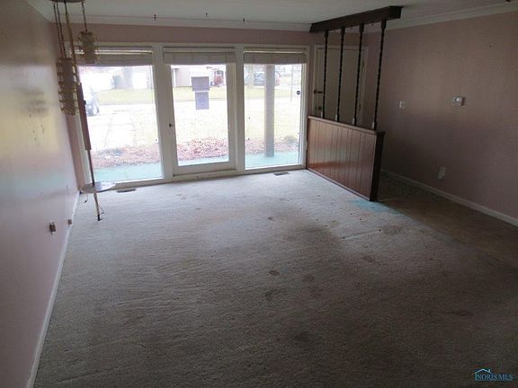 4th image of 3738 Manchester Blvd