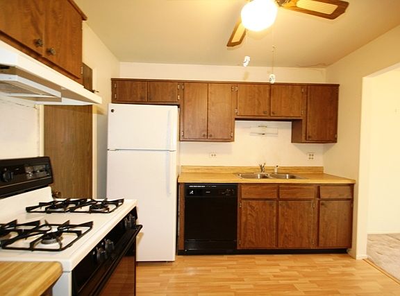 5th image of 232 Driftwood Ln Unit C1