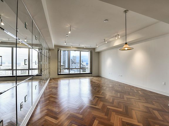 3rd image of 765 Market St APT 25E