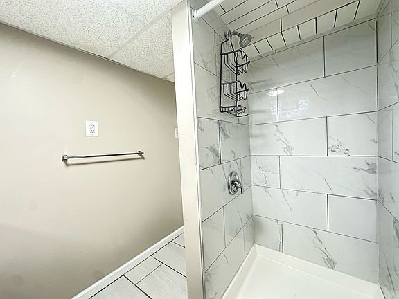 3rd image of 6766 Blakemore St #C
