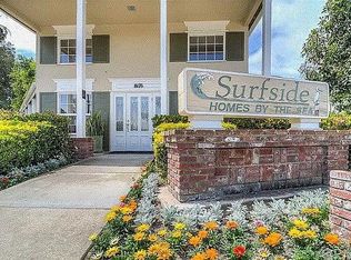 8121 Ridgefield Dr, Huntington Beach, CA 92646