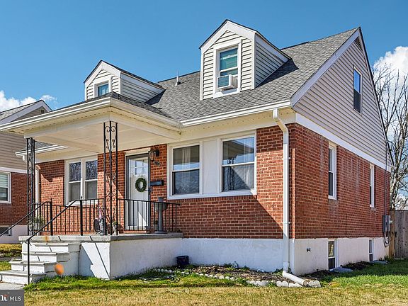 3rd image of 7004 Arion Ave